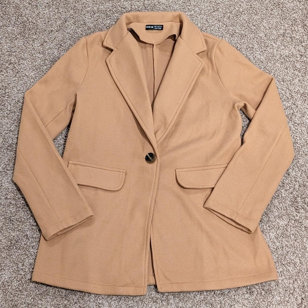 SHEIN Clasi Single Button Flap Detail Blazer